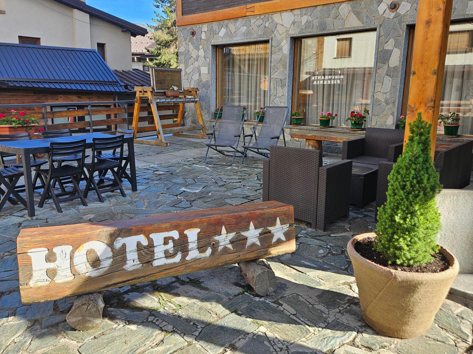Hotel Holiday Debili Sauze D'Oulx Ngoại thất bức ảnh